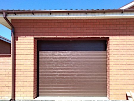 Алюминиевые гаражные ворота RSD01LUX 2500x2200 в Белебее